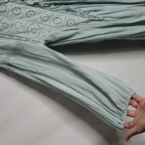 Attic Salt Womens Eyelet Oversized Mini Tunic Dress Size XS Boho Lagenlook Lacey - Picture 4 of 16